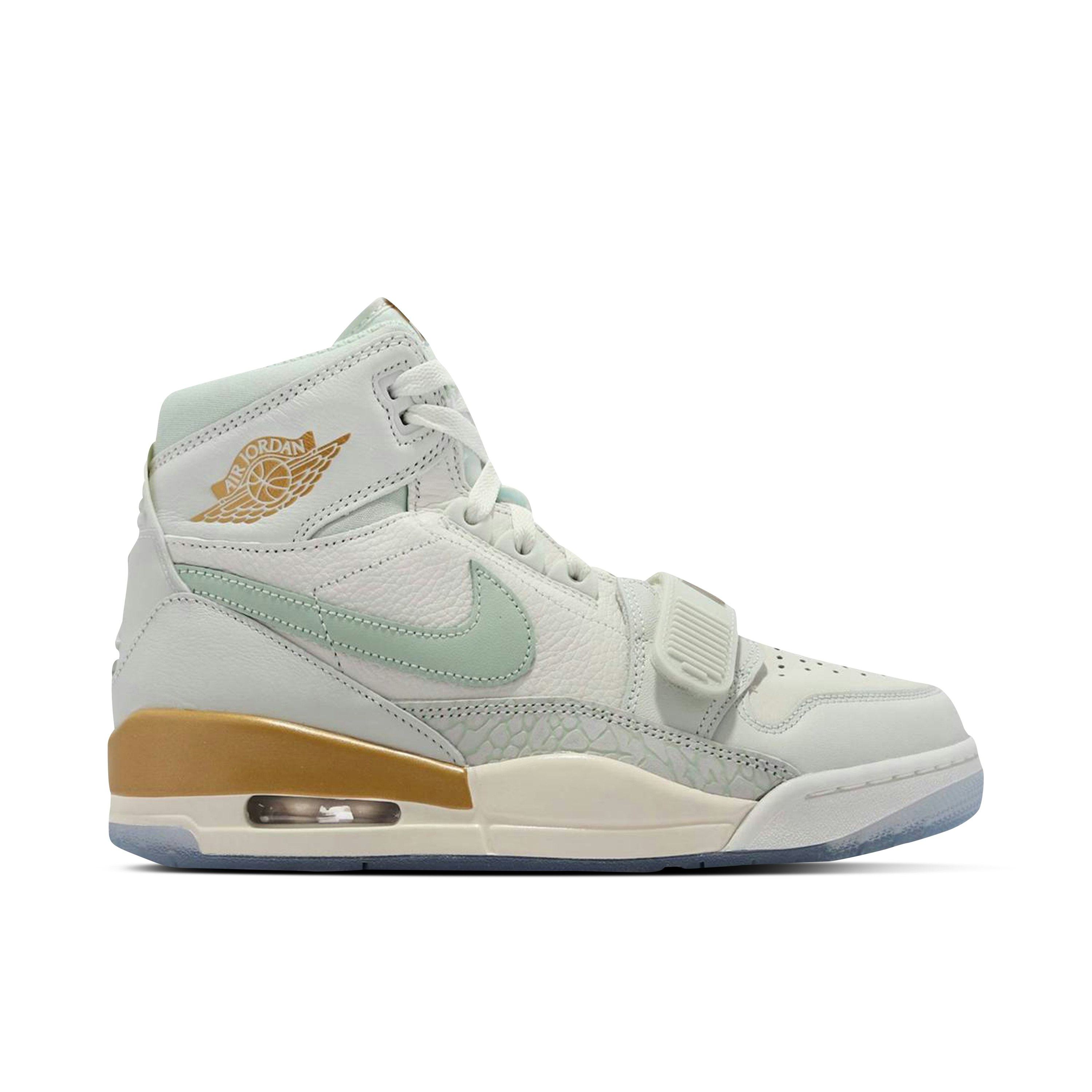 Air Jordan Legacy 312 CNY