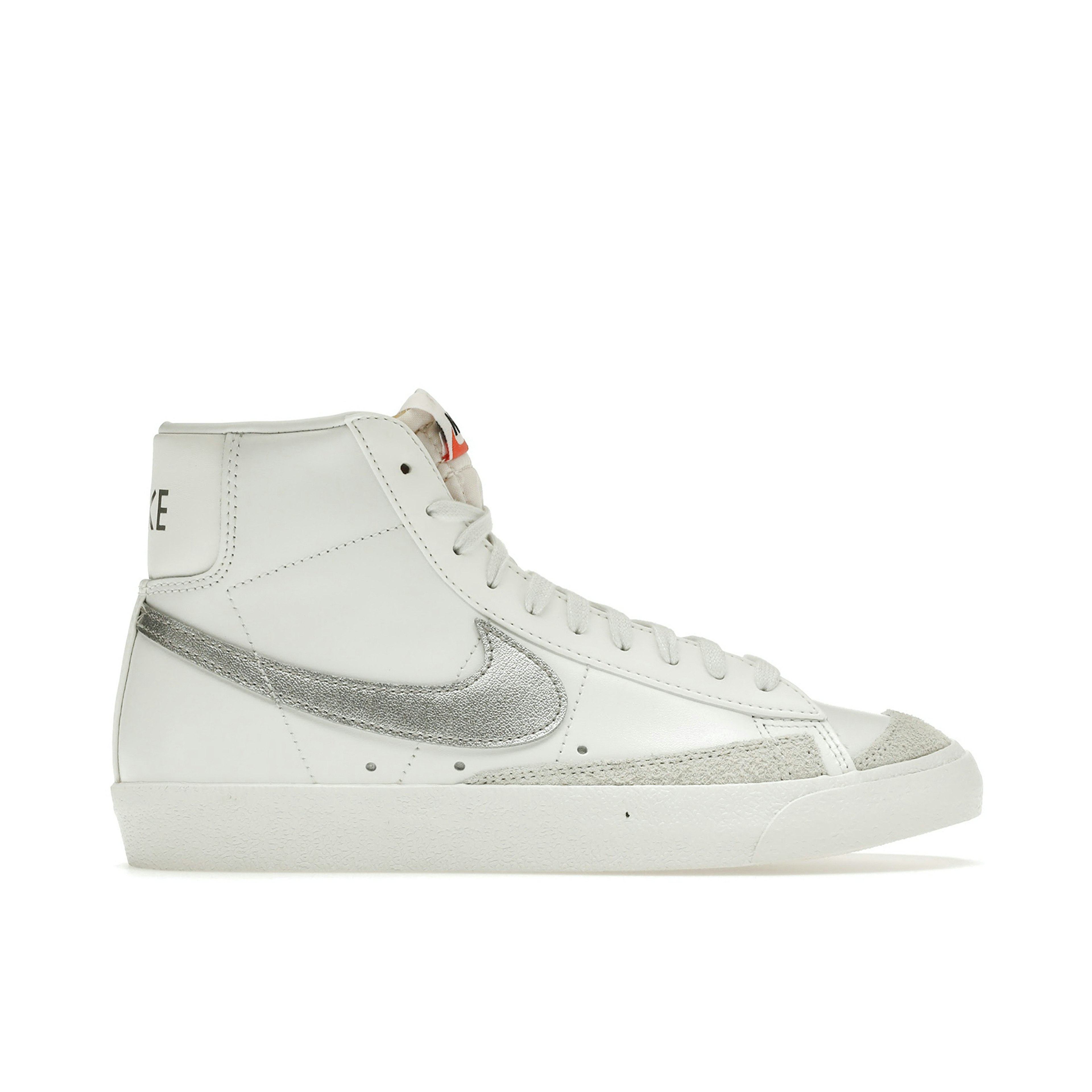 Nike Blazer Mid 77 Summit White Silver Womens